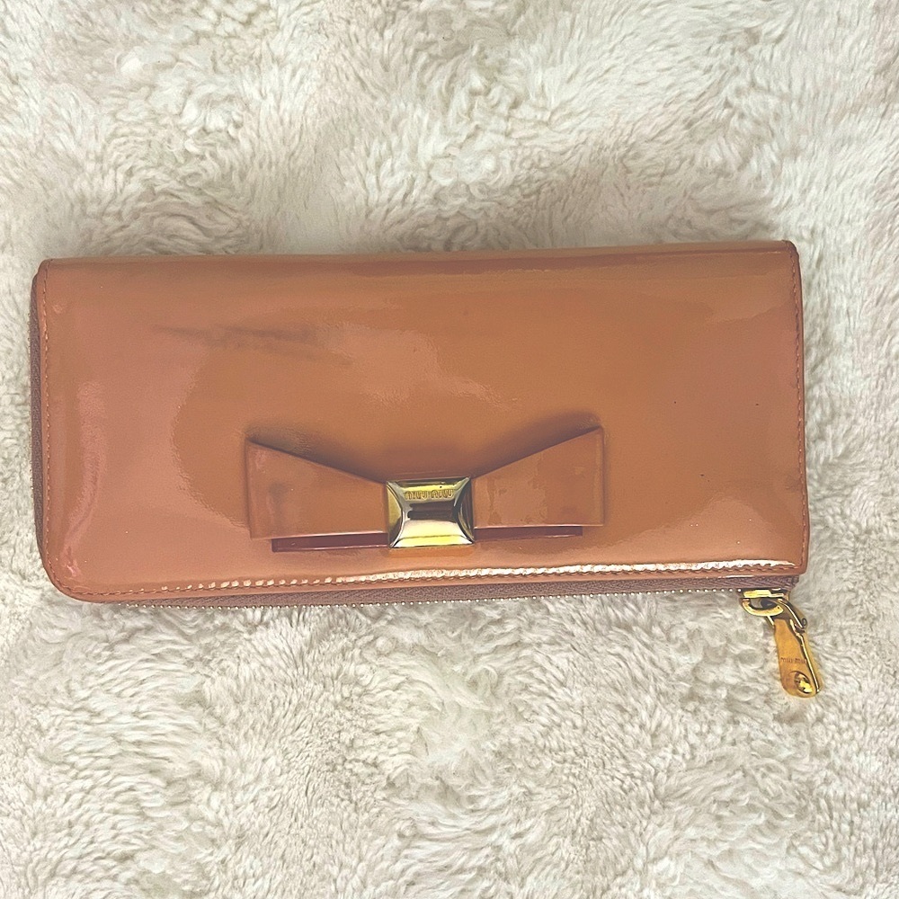 MIU MIU BLUSH PINK WALLET​